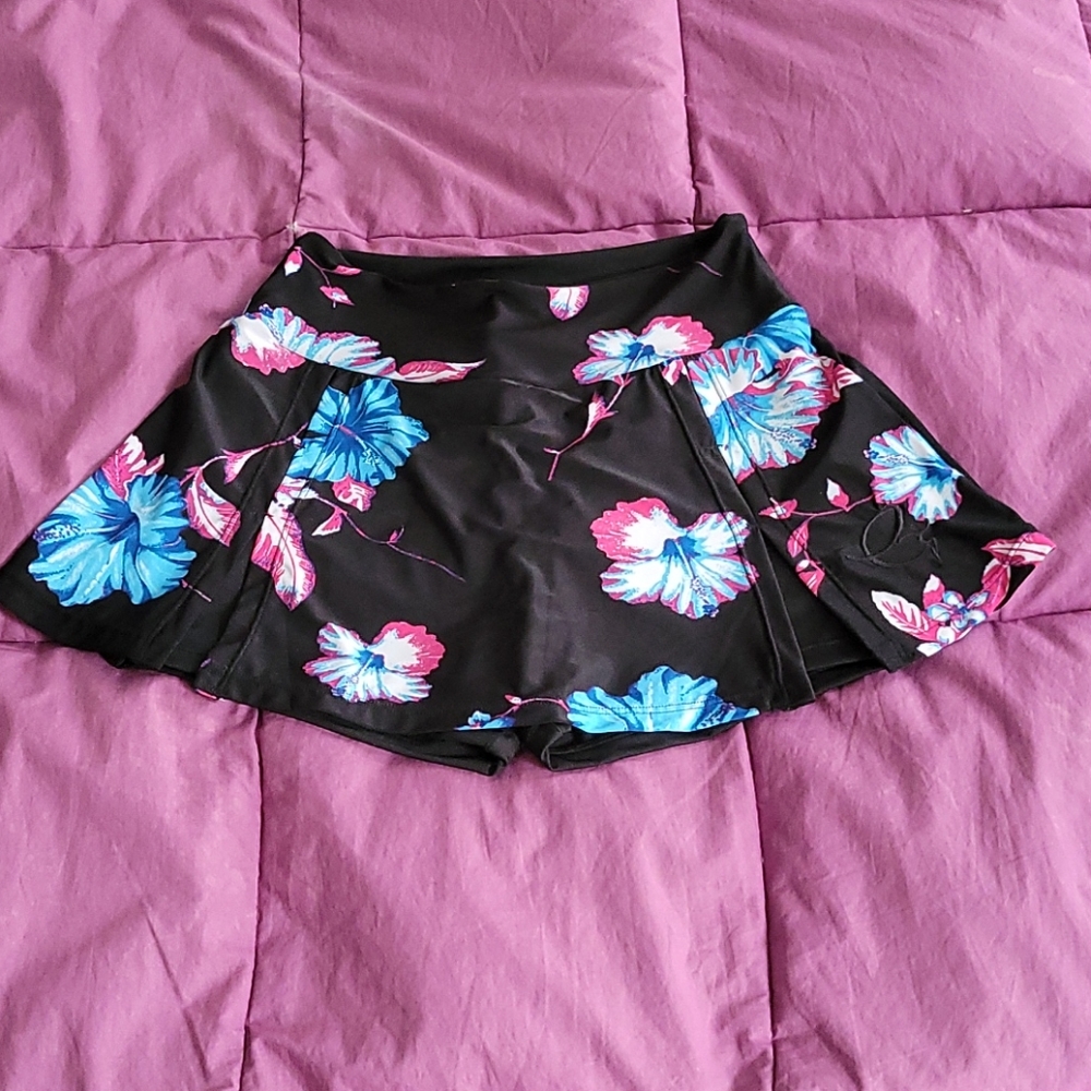 Equilibrium Activewear tropical print black, pink, turquoise skort size S/M